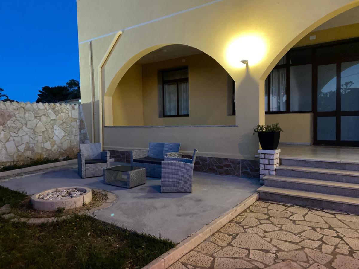 Orlando Vacanze Camere Erice Ngoại thất bức ảnh