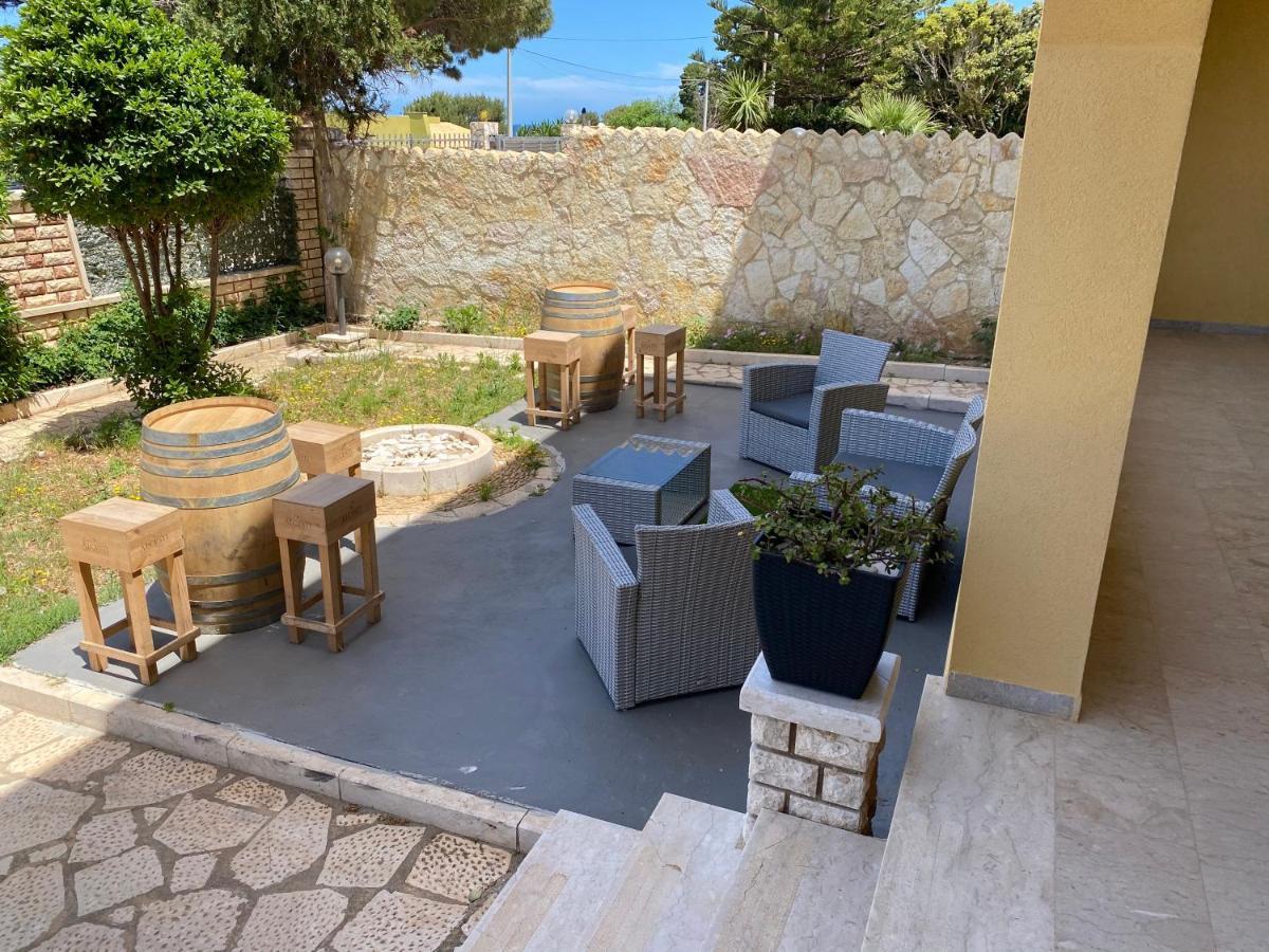 Orlando Vacanze Camere Erice Ngoại thất bức ảnh